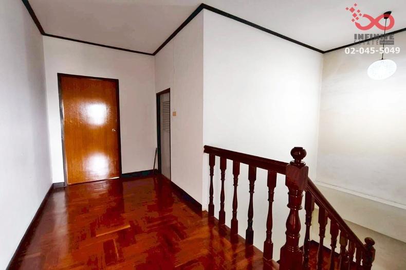 รูป ขายทาวน์โฮม 3 ชั้น 29 ตร.ว. ลาดพร้าว 113 หลังริม  ใกล้รถไฟฟ้าสายสีเหลือง - รูปที่ 9/10