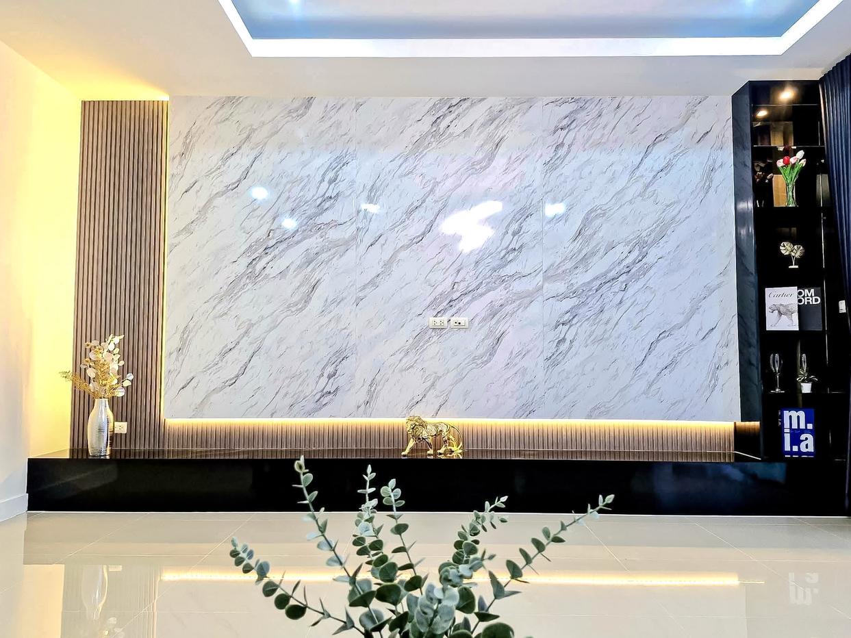 รูป Luxury 2Storey Townhome for Sale Chaiyapruek Jomtien - รูปที่ 2/11