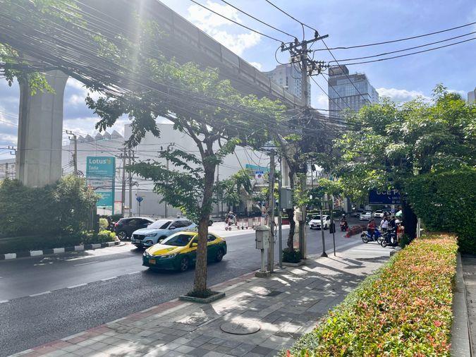 รูป คอนโดให้เช่า : IDEO Mobi Sukhumvit  (ไอดีโอ โมบิ สุขุมวิท 81  ) (( BTS onnut)) MK-02  line @livingbkk - รูปที่ 23/23