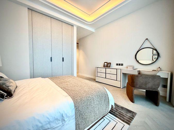 รูป 🔥 ONE89 Wireless ห้อง Ultra Luxury 3 Bedroom Plus 218 ตร.ม. ชั้น 32 ใจกลางถนนวิทยุ เพียง 490,000 บาท/เดือน ✨ ที่สุดของการอยู่อาศัยระดับเวิลด์คลาส💎 - รูปที่ 6/12
