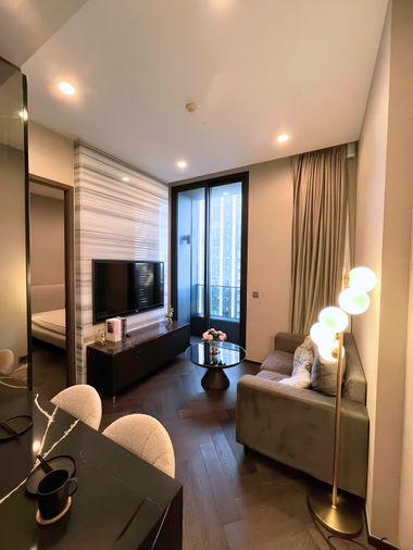 รูป 🔥 THE ESSE Sukhumvit 36 ห้อง Luxury 1 Bedroom Plus 38 ตร.ม. ใกล้ BTS ทองหล่อ เพียง 45,000 บาท/เดือน ✨  ทำเลสุขุมวิท  เข้าอยู่ได้ทันที 🏙️ - รูปที่ 4/9