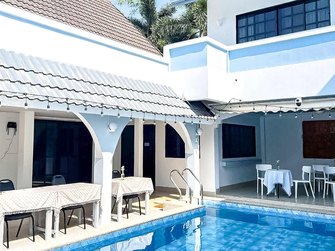 รูป Spacious Pool Villa 12BR for Rent in South Pattaya - รูปที่ 2/14