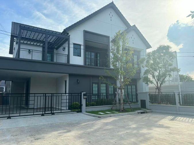 รูป บ้านเดี่ยวให้เช่า ✨ Centro Bangna ✨ 4 ห้องนอน 5 ห้องน้ำ เฟอร์นิเจอร์ และ เครื่องใช้ไฟฟ้าครบ  - รูปที่ 2/20