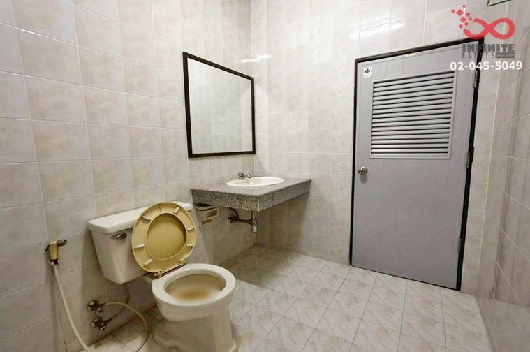 รูป ขายโฮมออฟฟิศ 3 ชั้น 53 ตร.ว. 2หลัง ลาดพร้าว 113 หลังริม ใกล้รถไฟฟ้าสายสีเหลืองสถานีบางกะปิ - รูปที่ 12/13