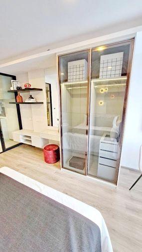 รูป 4923♛ให้เช่าคอนโด 1 ห้องนอน♙โซโห​ แบงค็อก​ รัชดา♜MRT ห้วยขวาง (200 เมตร)∞099-5919653,065-9423251🜲Line@sureresidence - รูปที่ 5/7