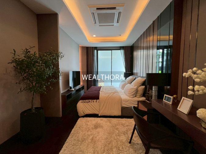 รูป บ้านเดี่ยวระดับ Ultra Luxury 3 ชั้น พร้อมลิฟต์ส่วนตัว บนทำเลศักยภาพ กรุงเทพกรีฑา ที่ออกแบบมาเพื่อการใช้ชีวิตเหนือระดับ พร้อมความเป็นส่วนตัวในทุกมิติ - รูปที่ 19/33