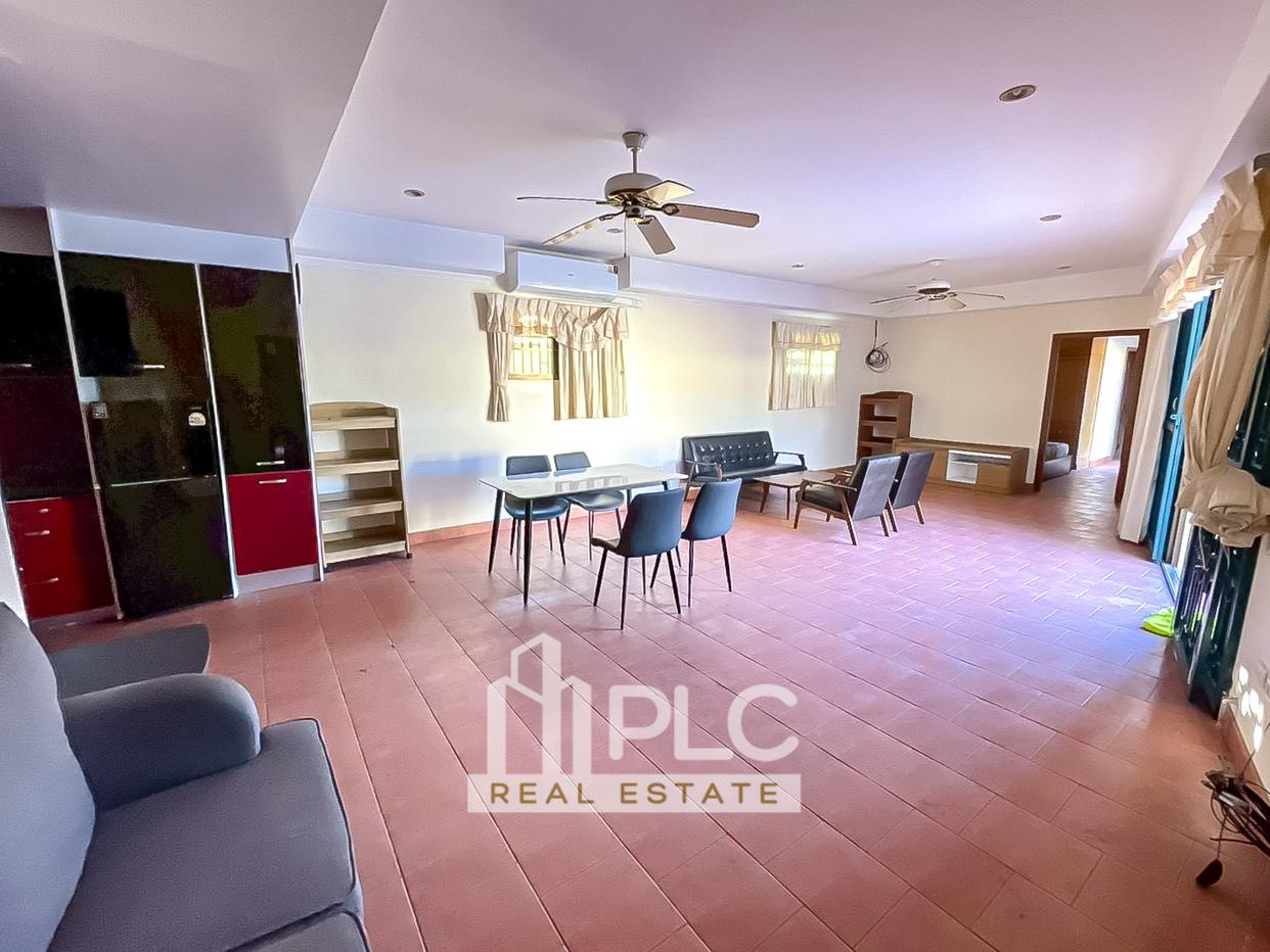 picture Pool Villa for Rent Noen Plub Wan East Pattaya 5 Bedroom - 1/15