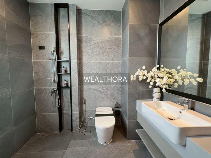 รูป บ้านเดี่ยวระดับ Ultra Luxury 3 ชั้น พร้อมลิฟต์ส่วนตัว บนทำเลศักยภาพ กรุงเทพกรีฑา ที่ออกแบบมาเพื่อการใช้ชีวิตเหนือระดับ พร้อมความเป็นส่วนตัวในทุกมิติ - รูปที่ 25/33