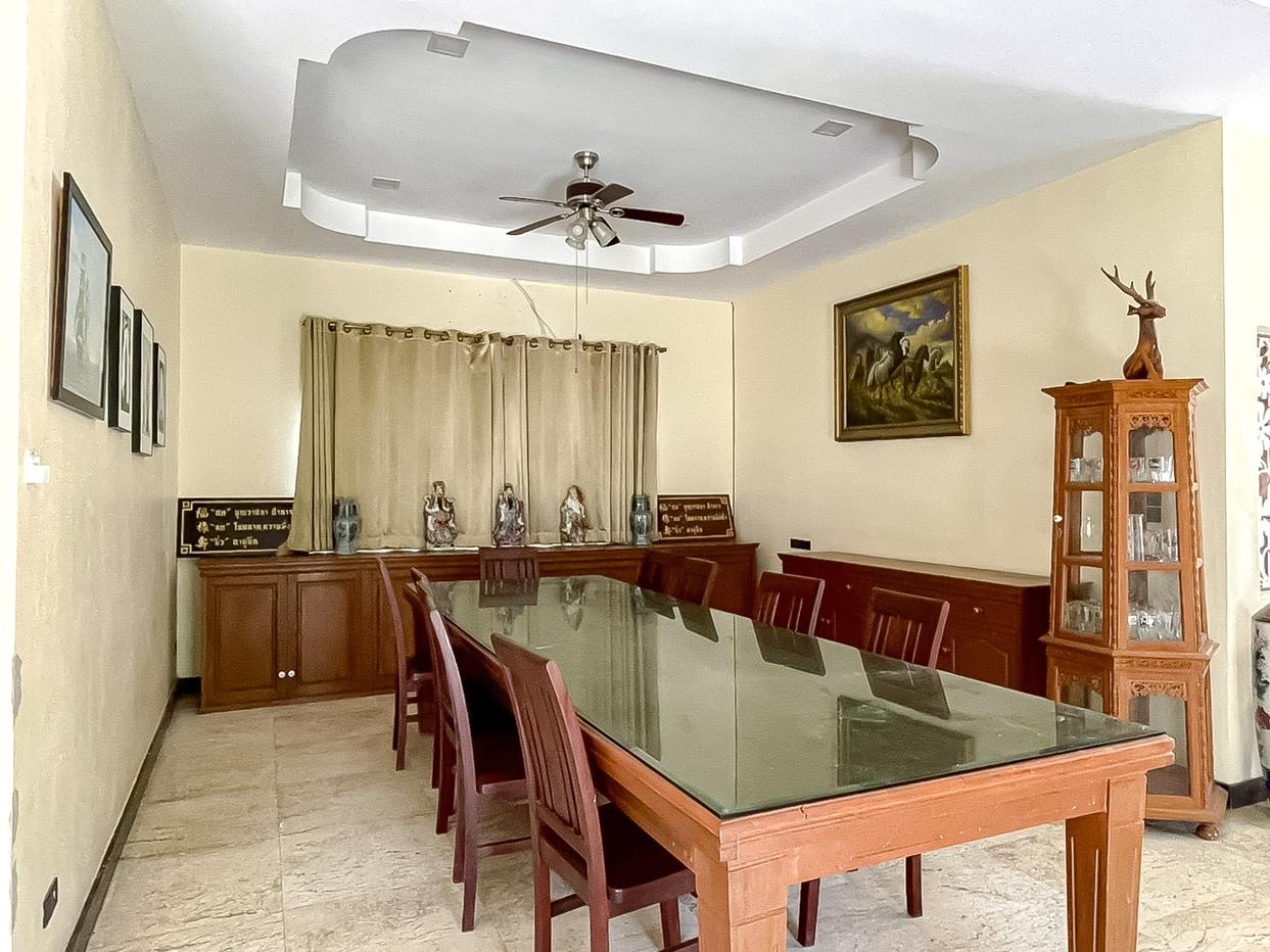 รูป Luxury 2Storey House for Rent Noen Plub Wan East Pattaya 5Bed - รูปที่ 4/25