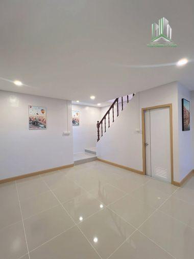 รูป ⭐✨RH-082 ขายทาวน์เฮ้าส์รสสุคนธ์ ซอยวัดลาดปลาดุก ( Rotsukhon Watlatpraduk )✨⭐ - รูปที่ 5/16