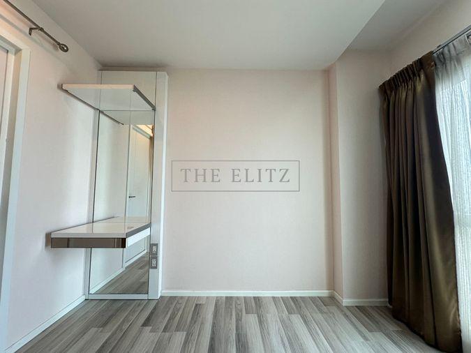 รูป ✨RARE FIND! Flawlessly Renovated Modern Living Space – 100% Move-in Ready with Zero Fixes Needed ✨ - รูปที่ 6/24