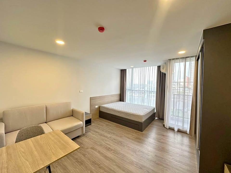 รูป ⭐️Flexi Sathon - Charoennakhon⭐️ห้องสภาพใหม่มาก💯ตึกB ว่างพร้อมย้ายได้เลย - รูปที่ 1/7