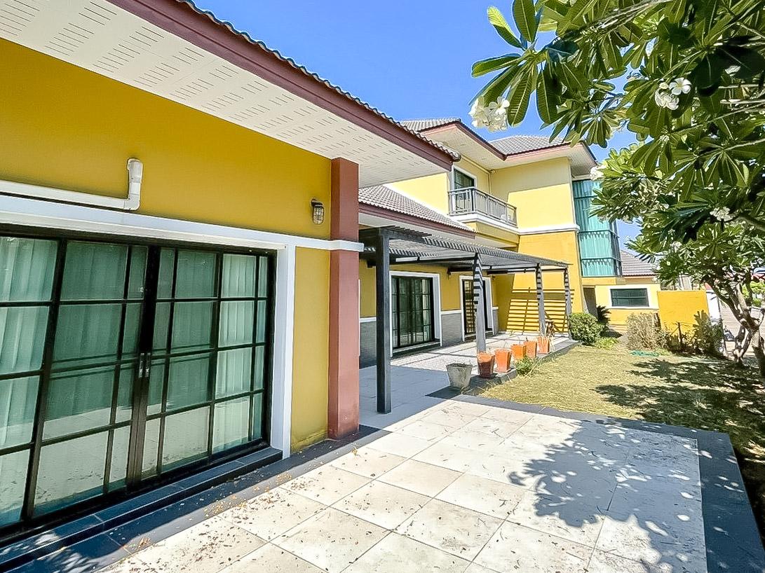รูป Luxury 2Storey House for Rent Noen Plub Wan East Pattaya 5Bed - รูปที่ 23/25