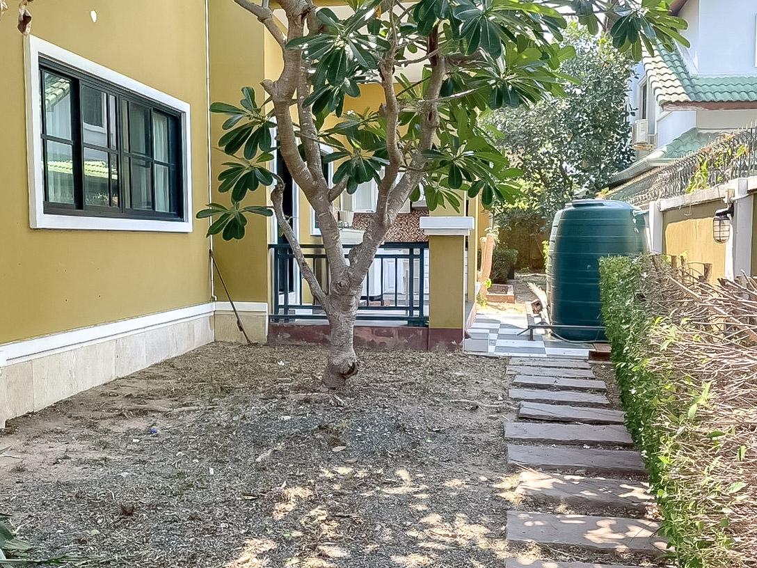 รูป Luxury 2Storey House for Rent Noen Plub Wan East Pattaya 5Bed - รูปที่ 21/25