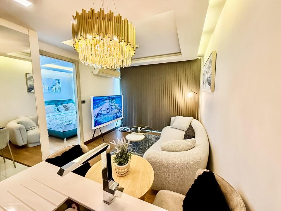 รูป The Peak Towers Pattaya 1 Bedroom Condo for Rent - รูปที่ 1/12