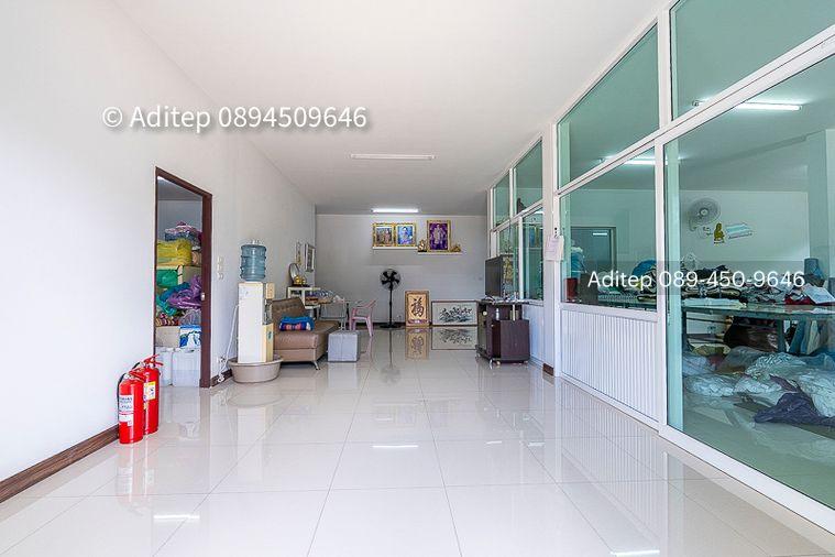 รูป ขายอาคารสำนักงาน 2 ชั้น พร้อมโกดัง+ที่พักอาศัย ซอยสุคนธสวัสดิ์ 14 ลาดพร้าว | 200 ตร.วา 474 ตร.ม. ใกล้ Central EastVille และ CDC - รูปที่ 24/33