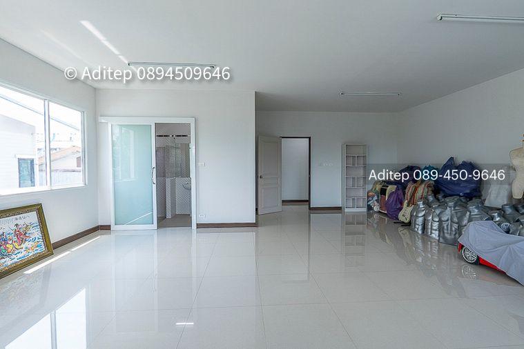 รูป ขายอาคารสำนักงาน 2 ชั้น พร้อมโกดัง+ที่พักอาศัย ซอยสุคนธสวัสดิ์ 14 ลาดพร้าว | 200 ตร.วา 474 ตร.ม. ใกล้ Central EastVille และ CDC - รูปที่ 22/33