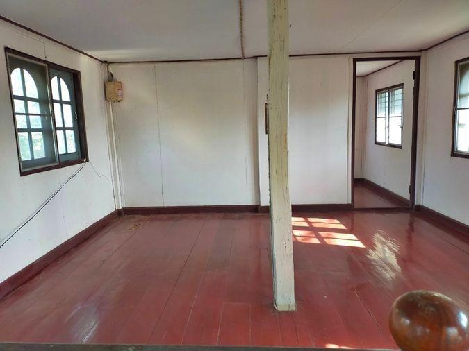 รูป AL-6-0419|บ้านพักอาศัยครึ่งตึกครึ่งไม้ 2 ชั้น บ้านนาราชควาย  ต. นาราชควาย อ.เมืองนครพนม จ.นครพนม (ราคา 950,000 บาท) - รูปที่ 12/13
