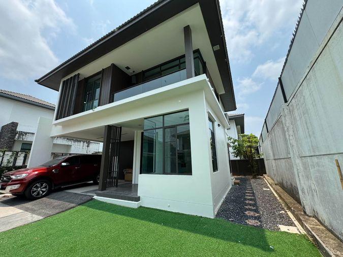 รูป ให้เช่า บ้านเดี่ยวหลังมุม มัณฑนา อ่อนนุช–วงแหวน 4 เฟอร์นิเจอร์ครบ พร้อมเข้าอยู่ (H6926) - รูปที่ 2/16