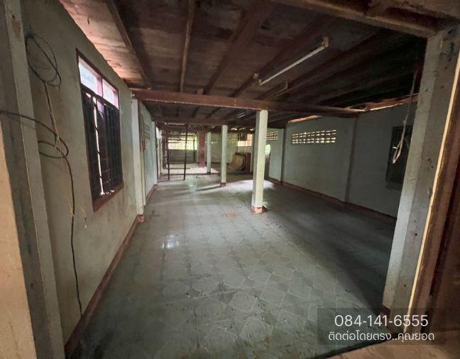 รูป AL-5-0608|บ้านพักอาศัยครึ่งตึกครึ่งไม้ 2 ชั้นและบ้านไม้ใต้ถุนสูง บ้านจรุกเตย ต. หนองฮี อ.ปลาปาก จ.นครพนม (ราคา 650,000 บาท) - รูปที่ 8/24