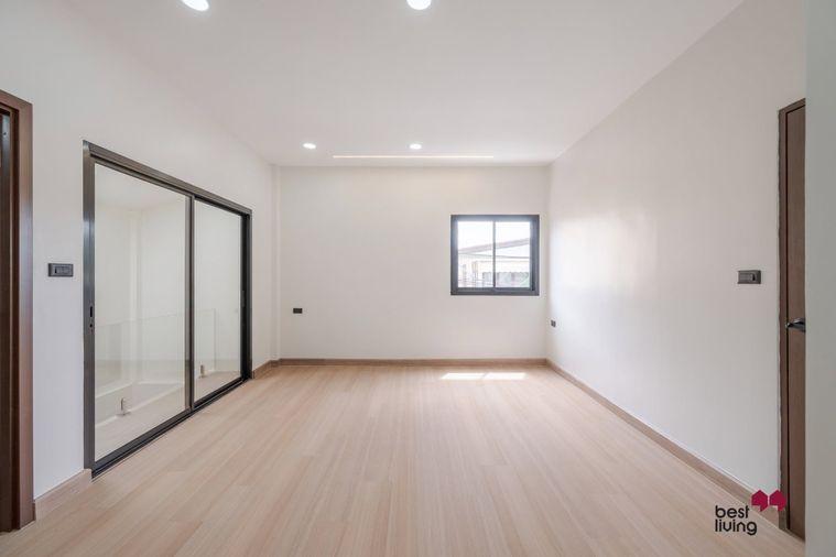 picture Corner House at Rungcharoen Chokchai 4 Village, Fully Renovated - 43/69