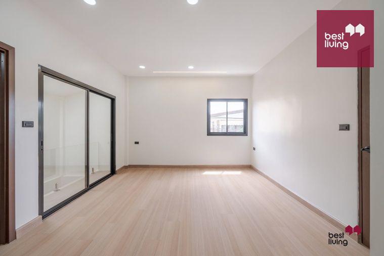 picture Corner House at Rungcharoen Chokchai 4 Village, Fully Renovated - 43/69
