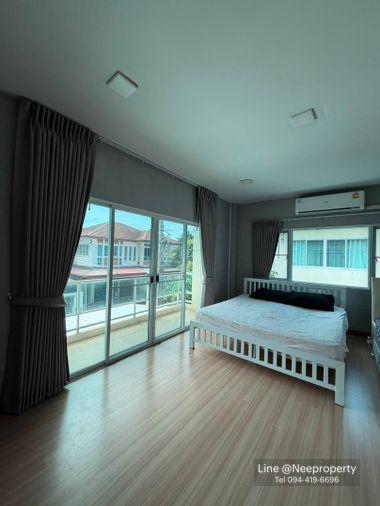 รูป ให้เช่า บ้านเดี่ยว เลอ นีโอ 2 วงแหวน-ศรีนครินท์ บ้านหลังมุม รีโนเวทใหม่ พร้อมเข้าอยู่ (H6928) - รูปที่ 13/21