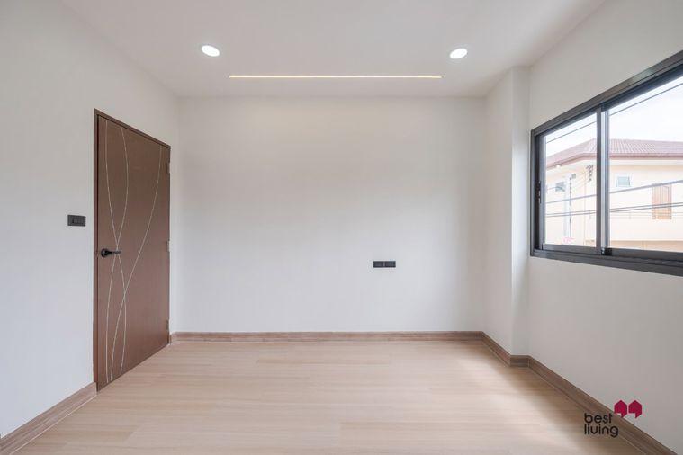 picture Corner House at Rungcharoen Chokchai 4 Village, Fully Renovated - 53/69