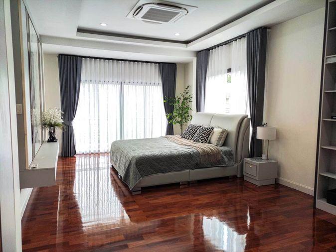 รูป บ้านเดี่ยวระดับลักชัวรี บรรยากาศส่วนตัว พร้อมเฟอร์นิเจอร์ครบ บ้านโครงการ Perfect Masterpiece Sukhumvit 77 - รูปที่ 41/42