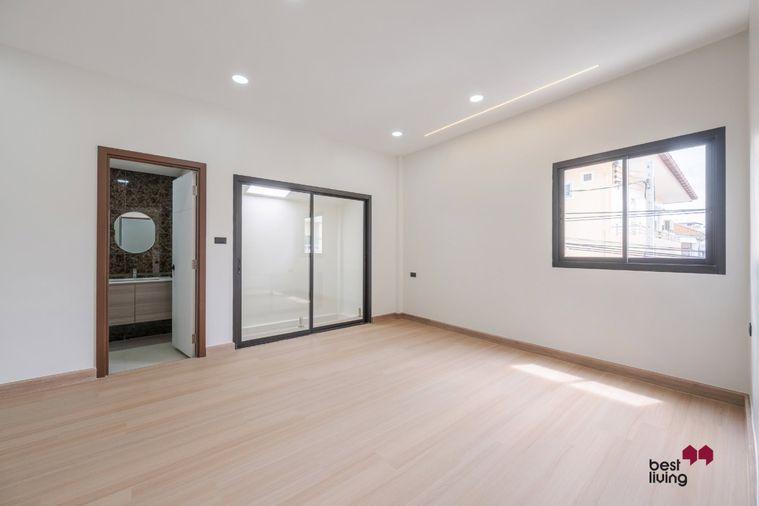 picture Corner House at Rungcharoen Chokchai 4 Village, Fully Renovated - 42/69