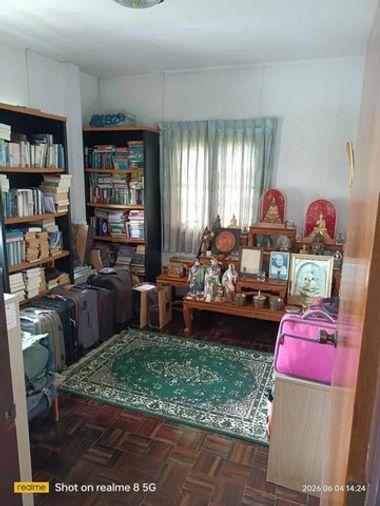 รูป ขายบ้านและที่ดิน บางพลี สมุทรปราการ เนื้อที่รวม260ตร.ว. ประกอบด้วยบ้าน2ชั้น1หลัง พื้นที่ใช้สอย 110ตร.ม. บ้านชั้นเดียว1หลัง พื้นที่ใช้สอย 81ตร.ม.  - รูปที่ 17/17