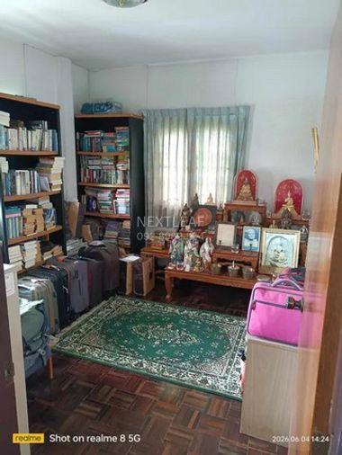 รูป ขายบ้านและที่ดิน บางพลี สมุทรปราการ เนื้อที่รวม260ตร.ว. ประกอบด้วยบ้าน2ชั้น1หลัง พื้นที่ใช้สอย 110ตร.ม. บ้านชั้นเดียว1หลัง พื้นที่ใช้สอย 81ตร.ม. - รูปที่ 17/17