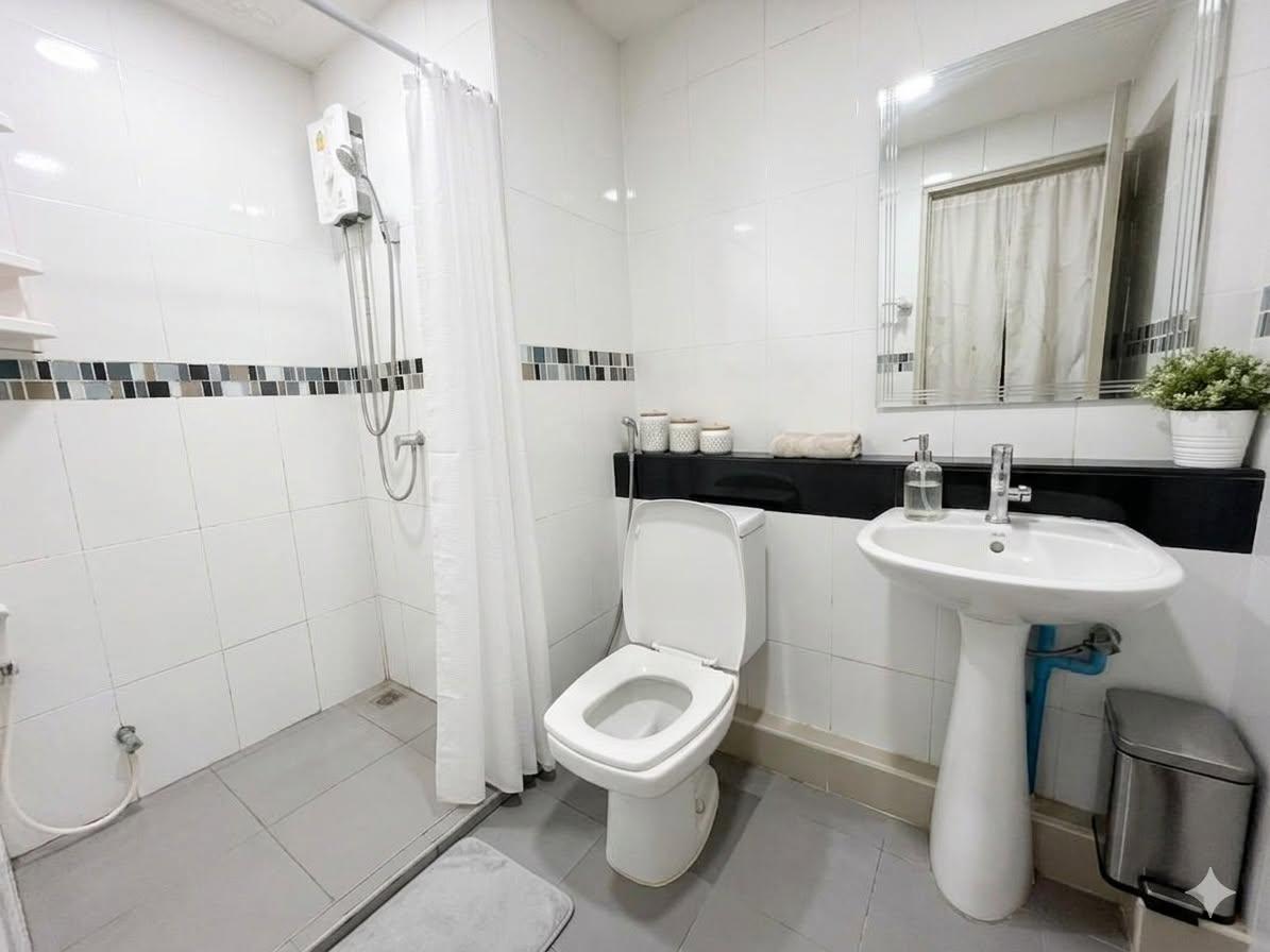 picture 🔥 For Sale: The One Plus @ Srinakarin | 🚆 Near MRT Yellow Line Sri Kritha Station - 9/10