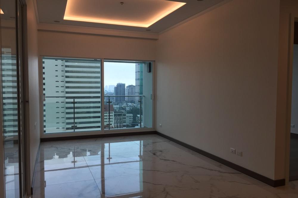 รูป  ขายด่วน !!  Supalai Elite Surawong, 1 นอน, 1 น้ำ, ห้องไซส์ใหญ่, ชั้นสูง 20++, ห้องอยู่ทางทิศใต้ !! Code C20240201754 ตกแต่งบางส่วน, ราคาพิเศษ!! - รูปที่ 1/3
