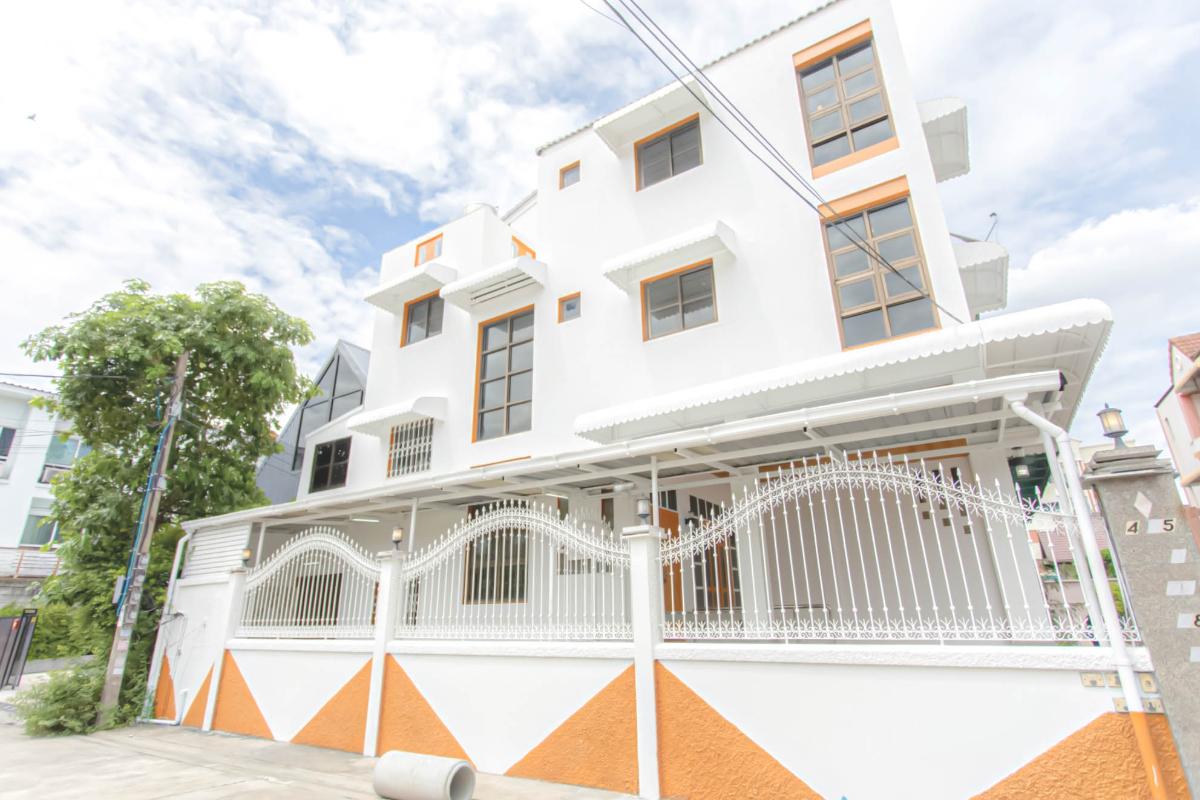 picture CB018, Townhome for sale 3 Br, Lat Phrao-Chokchai 4. - 3/20