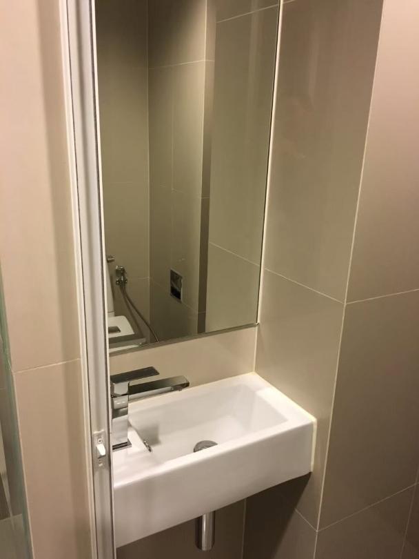 รูป 🔥 Rhythm Sathorn ห้องสวย 36 ตร.ม. ใกล้ BTS สะพานตากสิน เพียง 24,000 บาท/เดือน พร้อมเข้าอยู่! 🏙️✨ - รูปที่ 12/15