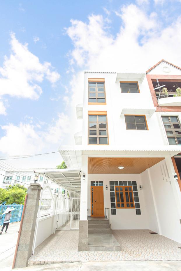 picture CB018, Townhome for sale 3 Br, Lat Phrao-Chokchai 4. - 1/20