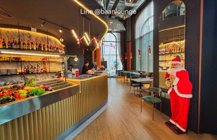 picture Commercial space for rent in a prime Sathorn office building. - 4/7