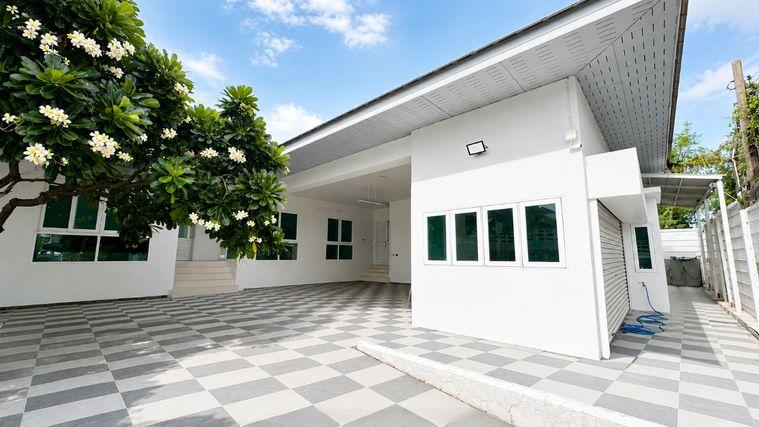 picture CB095 House for sale 3 Br, Lat Phrao-Happyland Sai 1. - 3/16
