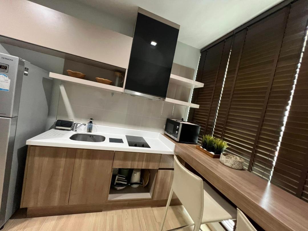 รูป 🔥 Rhythm Sathorn ห้องสวย 36 ตร.ม. ใกล้ BTS สะพานตากสิน เพียง 24,000 บาท/เดือน พร้อมเข้าอยู่! 🏙️✨ - รูปที่ 5/15