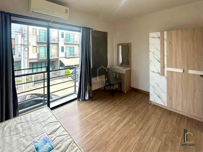 รูป 🔥For Rent!! conner unit 3b3b 35k - Baan Klang Muang Srinakarin-Onnut 📞Call 090 919 9898 - รูปที่ 8/14