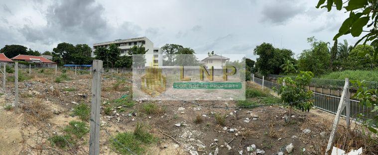 รูป 🏠 ขายที่ดิน : ที่ดิน 3 แปลงติดกัน ซอยนวลจันทร์ 56 รหัสทรัพย์ | 📌LNP-H1092 - รูปที่ 3/9