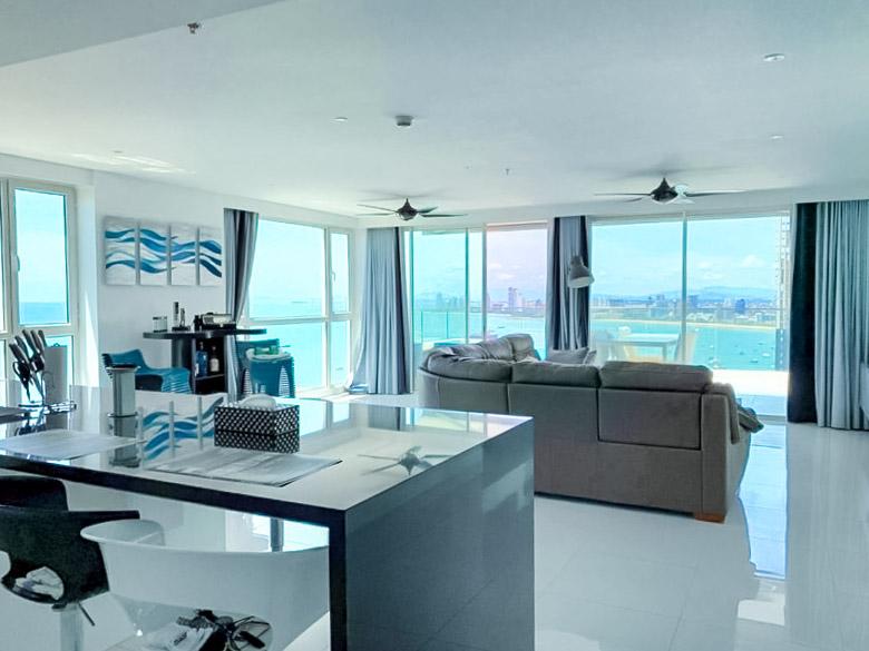 picture Sky Residence Ultra Luxury Corner Unit for Sale Pratumnak - 11/19