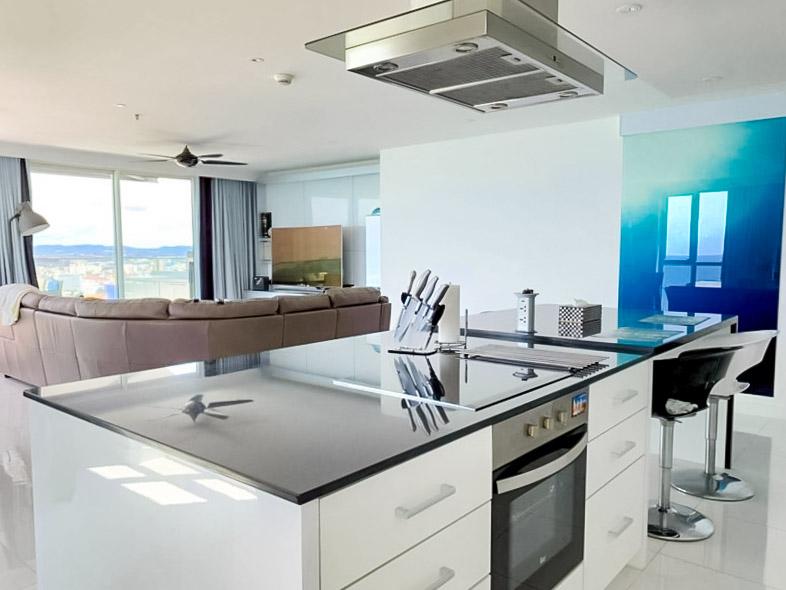 picture Sky Residence Ultra Luxury Corner Unit for Sale Pratumnak - 8/19