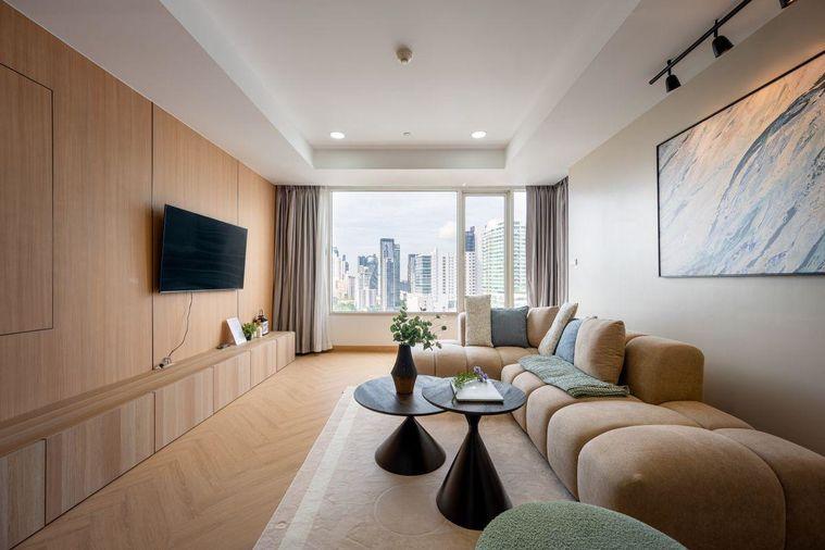 picture Best Price ✨ For Sell Hampton Thoglor 10 luxurious room ready to move in high floor city view 💗 DS3778 | Line @Dstay - 1/27