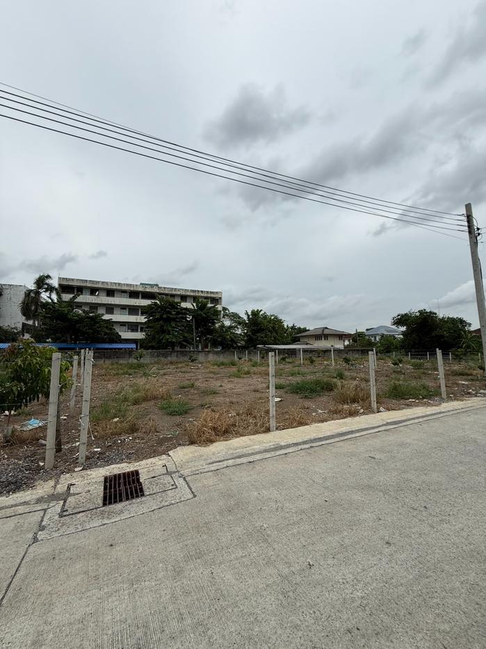 รูป 🏠 ขายที่ดิน : ที่ดิน 3 แปลงติดกัน ซอยนวลจันทร์ 56  รหัสทรัพย์ | 📌LNP-H1092 - รูปที่ 6/9