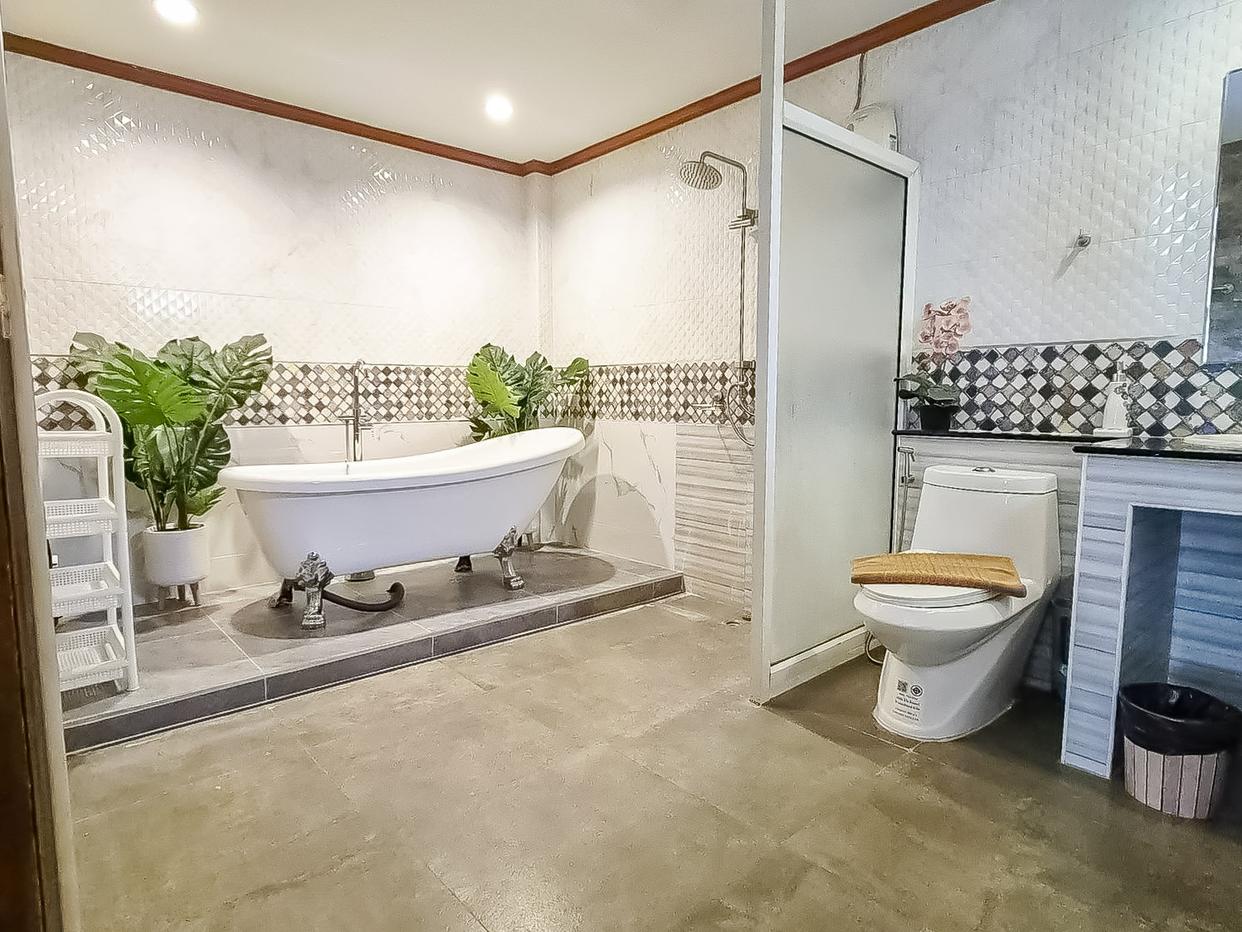รูป Luxury Pool Villa for Rent Huay Yai East Pattaya 5Bedroom - รูปที่ 12/16
