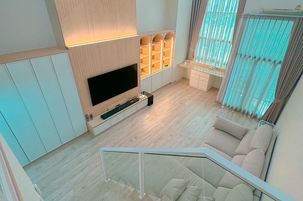 รูป ขาย -เช่าด่วน !! 🔥 Ideo Sathorn-Wongwian Yai, 1 นอน, 1 น้ำ, ชั้นสูง 27++, ห้องไซส์ใหญ่ !! Code C20260700018 แต่งครบ, พร้อมเข้าอยู่, ราคาพิเศษ!!📣📣 - รูปที่ 2/3
