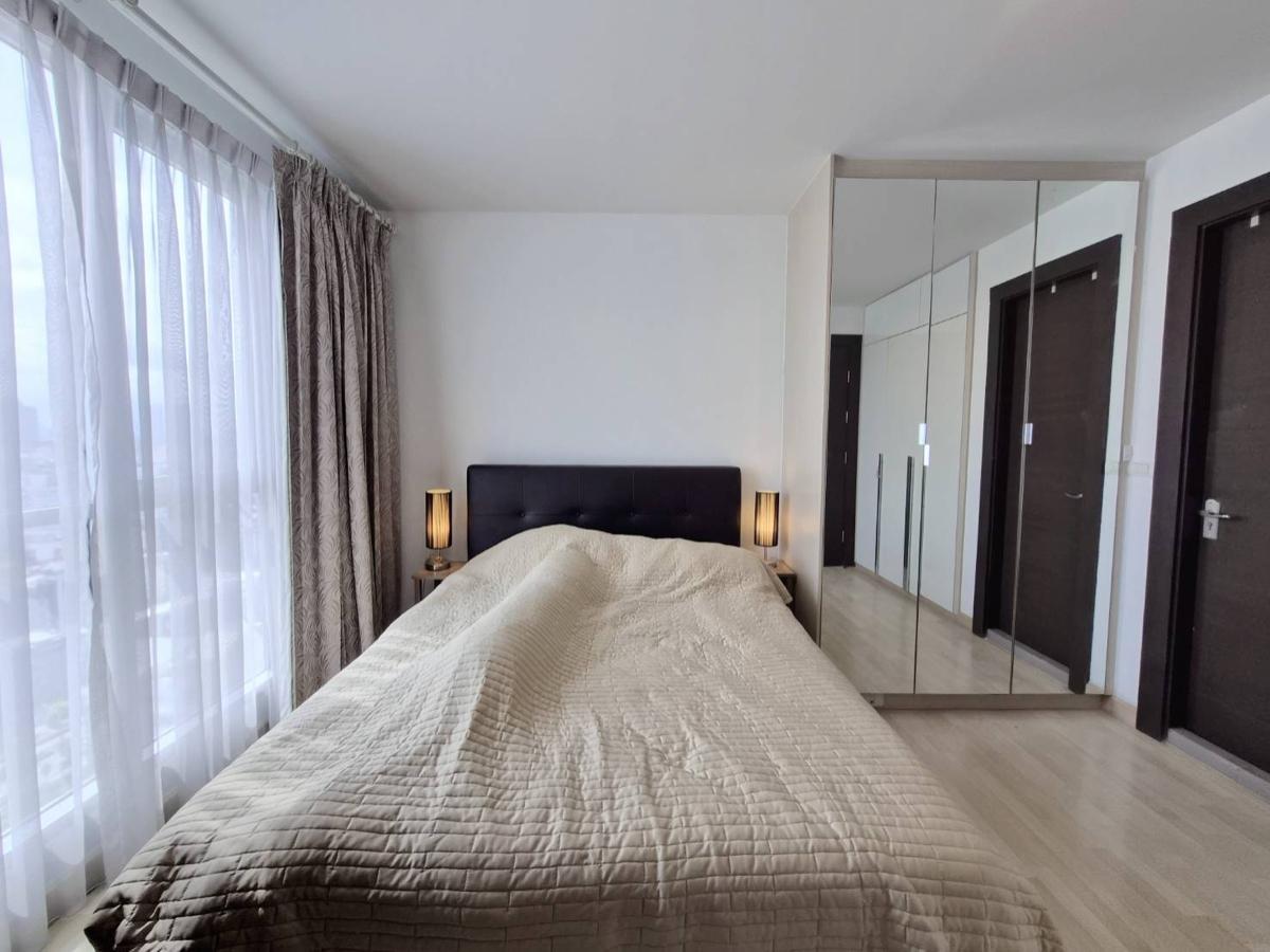 picture Condo for Sale✨“𝐑𝐡𝐲𝐭𝐡𝐦 𝐑𝐚𝐭𝐜𝐡𝐚𝐝𝐚“ ✨𝐒𝐩𝐞𝐜𝐢𝐚𝐥 𝐏𝐫𝐢𝐜𝐞 𝟒.𝟔𝟓  𝐌𝐁.❗️Size 46 Sq.m. 21st Floor  - 16/26