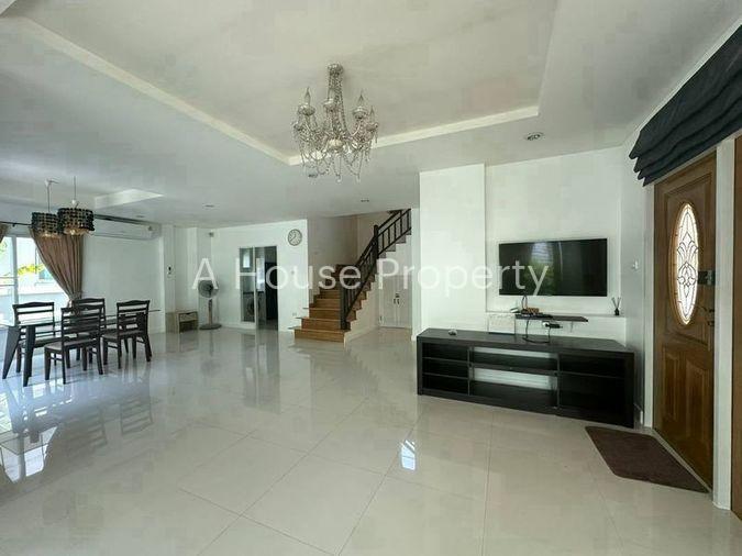 รูป ให้เช่าบ้านเดี่ยว 2 ชั้น เดอะ บูเลอวาร์ด ศรีราชา ทำเลดี เดินทางสะดวก - รูปที่ 3/15